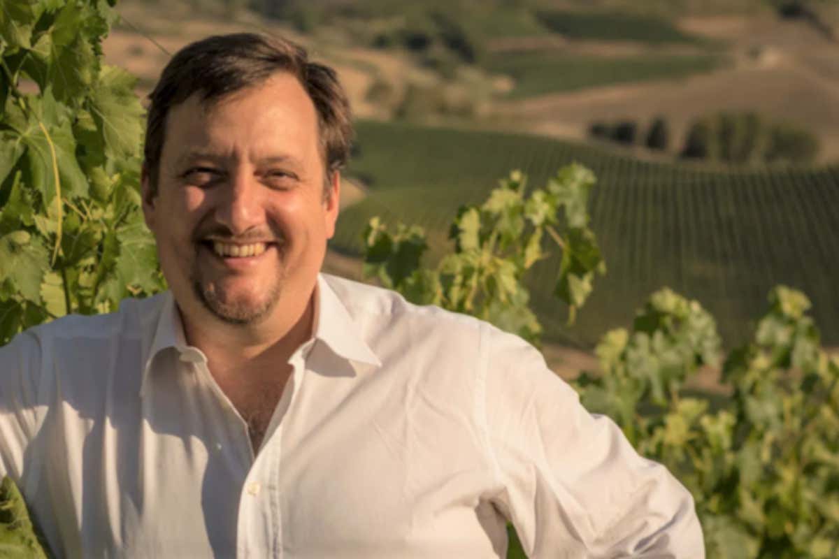 Laurent Bernard De La Gatinais, presidente di Assovini Sicilia Costo del vino alle stelle, ma la cantine assicurano: Tuteleremo i consumatori Laurent Bernard De La Gatinais, presidente di Assovini Sicilia Costo del vino alle stelle, ma la cantine assicurano: Tuteleremo i consumatori